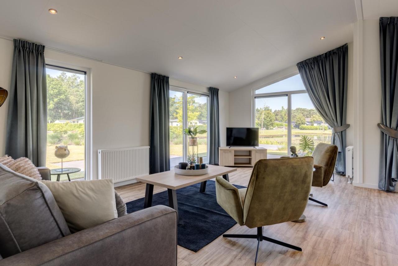 Vakantiepark Molenvelden Veldhoven Esterno foto