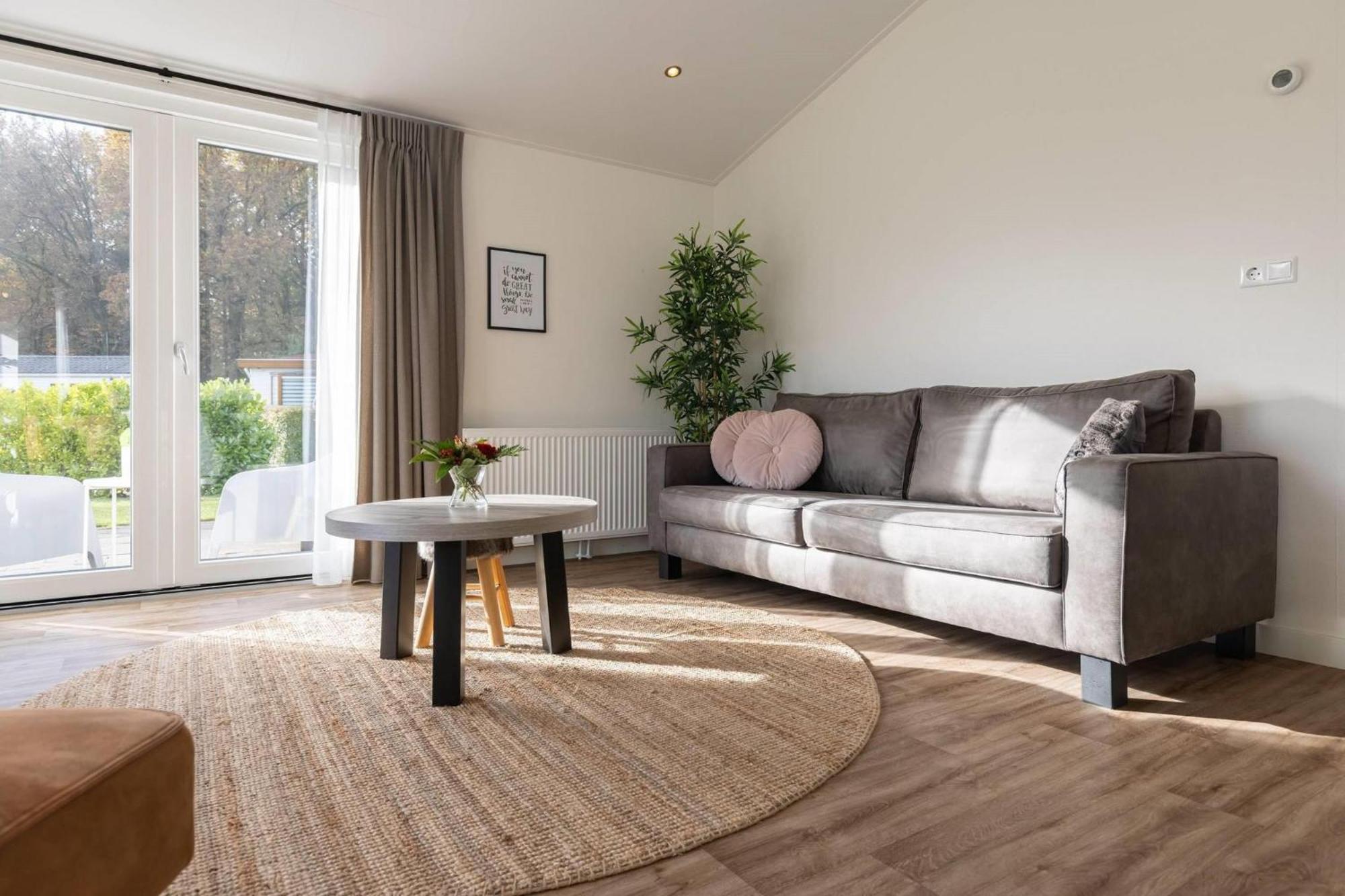 Vakantiepark Molenvelden Veldhoven Esterno foto