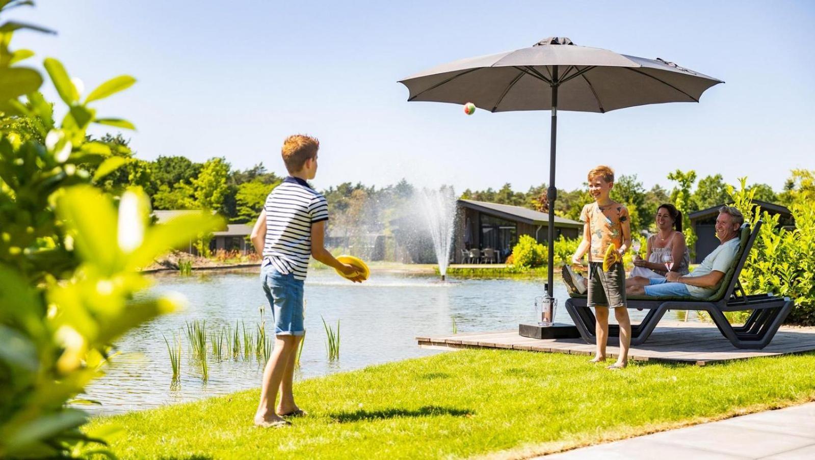 Vakantiepark Molenvelden Veldhoven Esterno foto